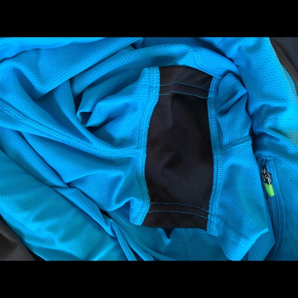 Dry fit athletic skirt- North Face - Picture 5 of 8